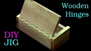 All you need to make a box with wood hinges is a table saw and of course a little bit of sanding. But you don