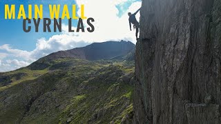 MAIN WALL (HS 4b) CYRN LAS - ROCK CLIMBING IN SNOWDONIA