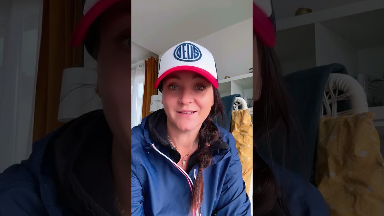 Il/elle est trop moldu, trop perché, trop changé ! Il faut que ça change ça. 