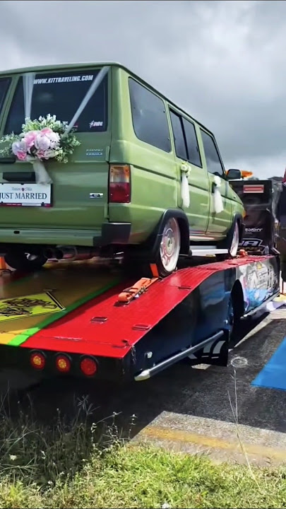 Kijang Grand extra low car on towing⁉️ Kijang car Just married #kijanggrandextra