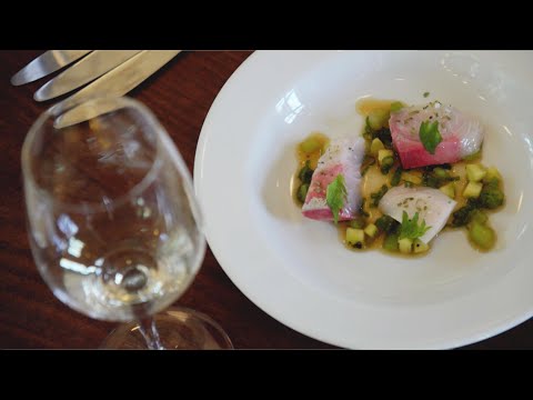 Video: Bezoek De Gids Van De Duitse Wijnregio Rheingau En De Beste Proeverijen Van Riesling