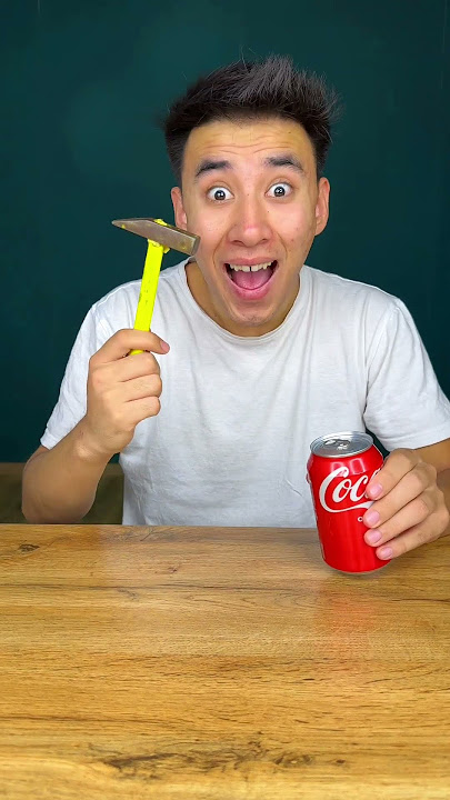 Battle with a Coke can ⚔️😂