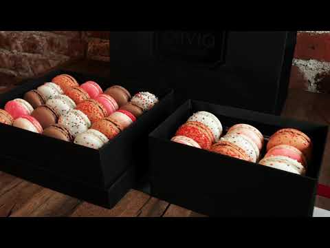 Olivia Macaron Packaging