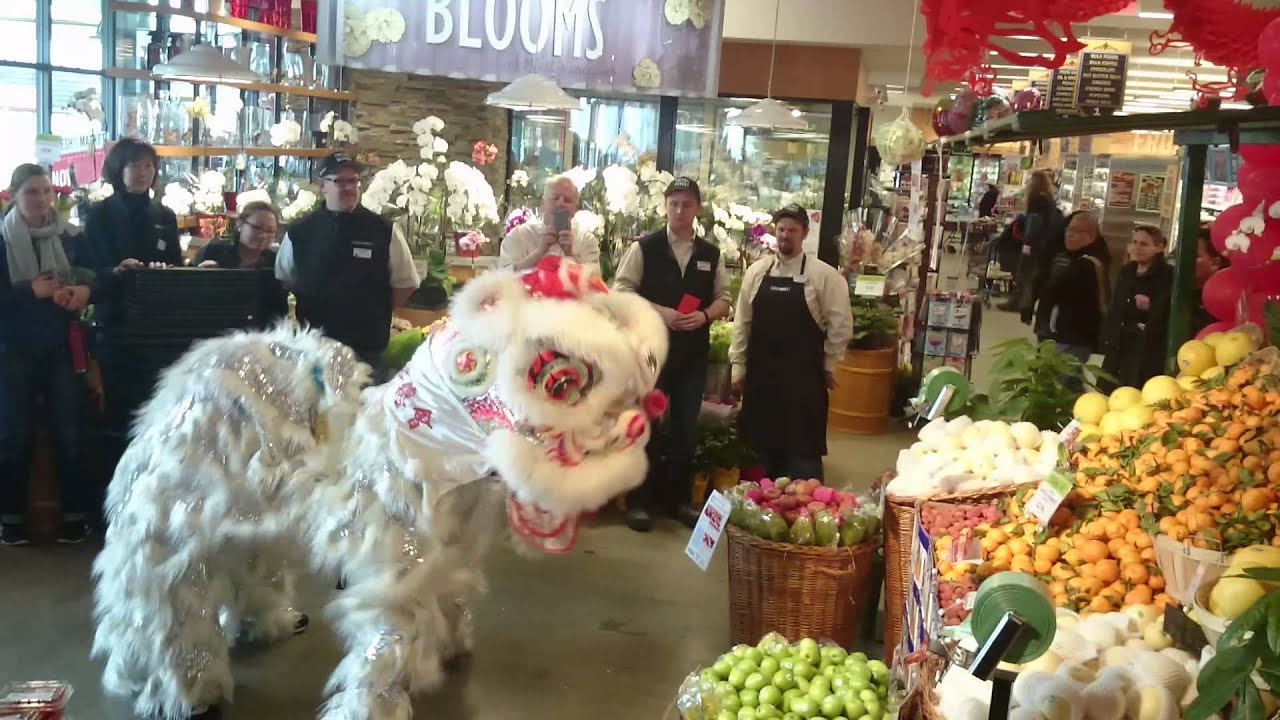 2016/02/06 CNY Promo at Fresh St Market