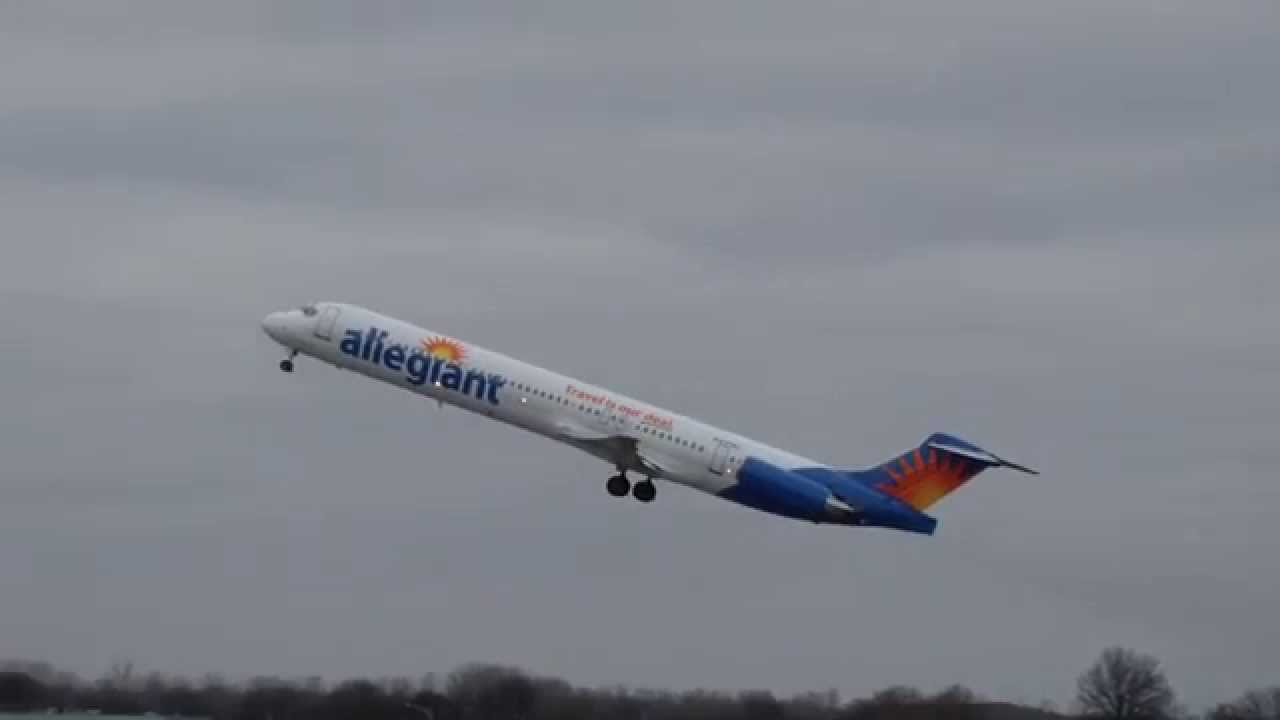 Allegiant Air Md 82 N417nv Takeoff From Syracuse Hd Youtube