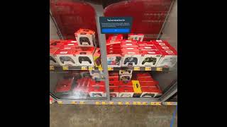 I went shopping at Walmart while wearing a Quest 3 Mixed Reality Headset. (Social Experiment part 1)
