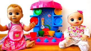 Learn colors with Toy kitchen and Baby Alive