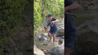 Cari ikan di sungai #cariikan #ikan #bolang #shorts