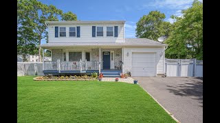 263 Wavecrest Dr, Mastic Beach, NY 11951
