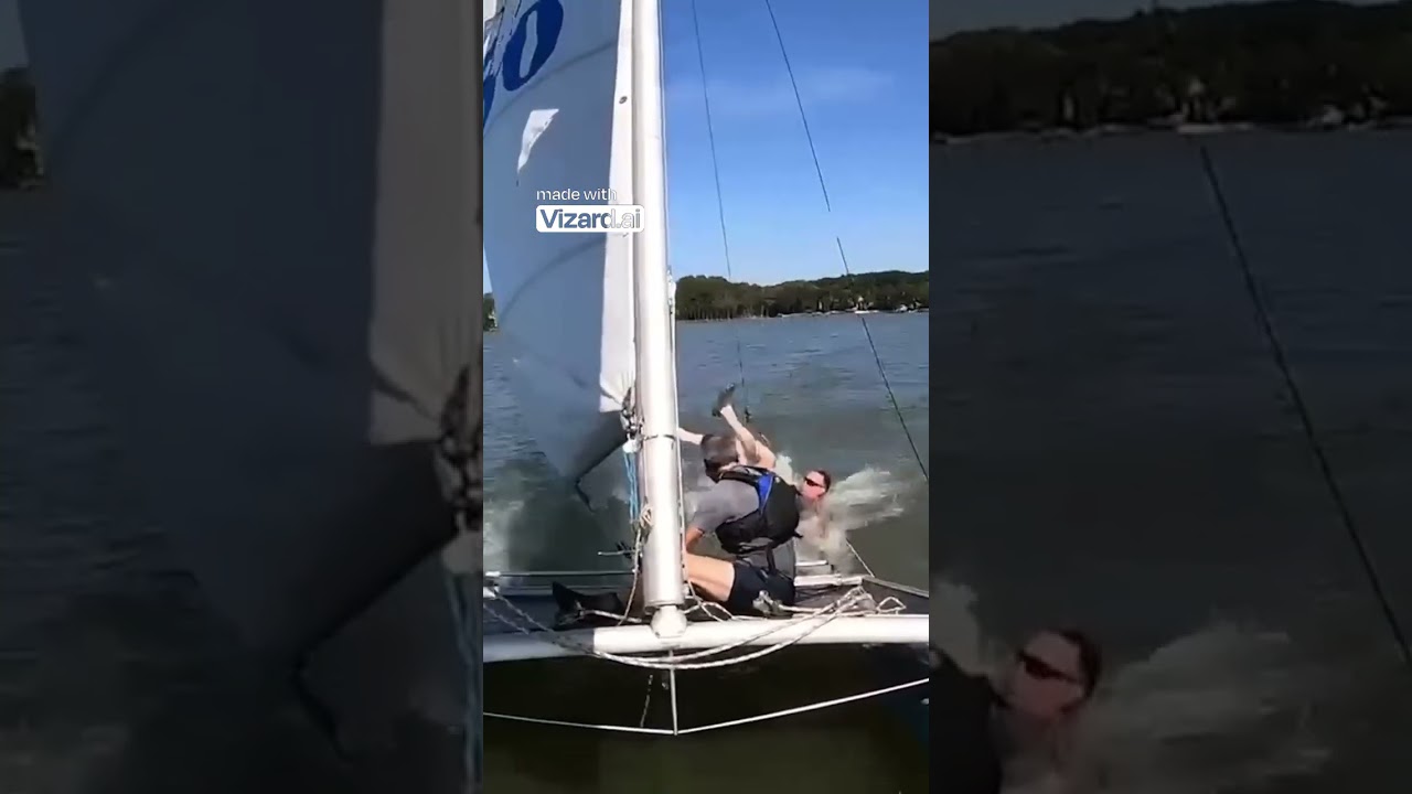 Segelboot Kentern  Unerwarteter Wasserspaß!1