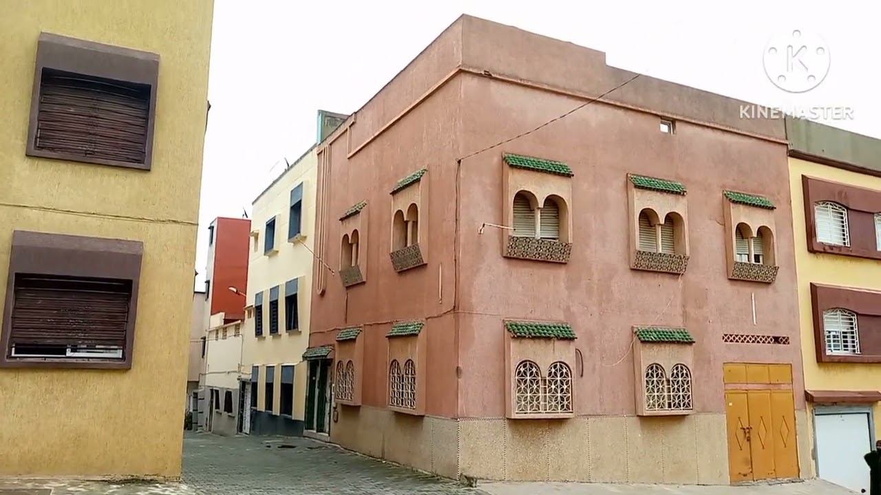 عاجل🚨منزل للبيع شوكة بمدينة القنيطرة بظبط مغرب العرابي قرب مسجد تقوى مساحة 100 متر الهاتف 0621983096