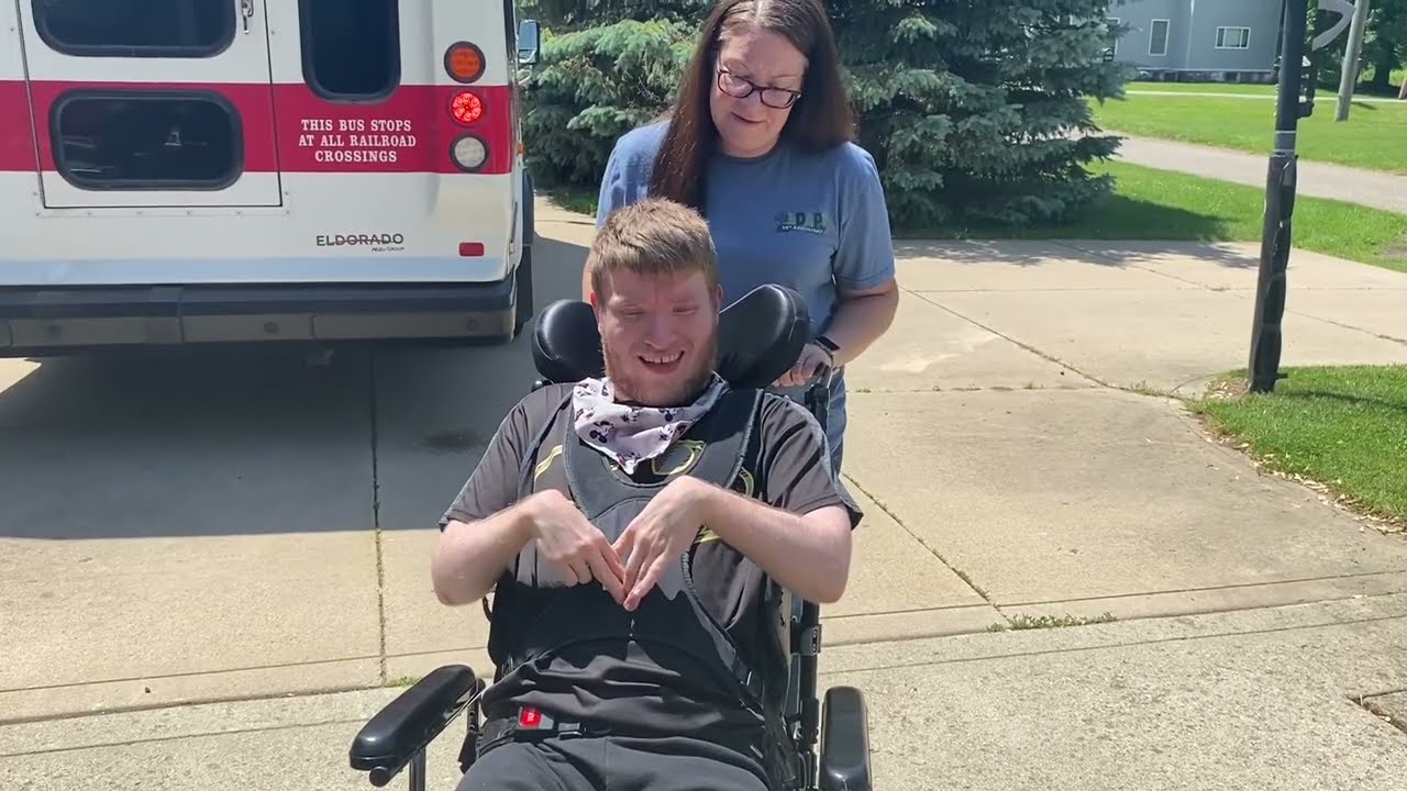 Bata Bus driver Bonnie picking Sam up at IFS & brings him home for the day 5.30.25 @onthatnote