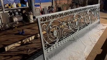 Lan can sắt mỹ thuật bằng sắt đặc cán cạnh, mỏ hoa sắt rèn thủ công, hoa lá 2 mặt, sơn lót...