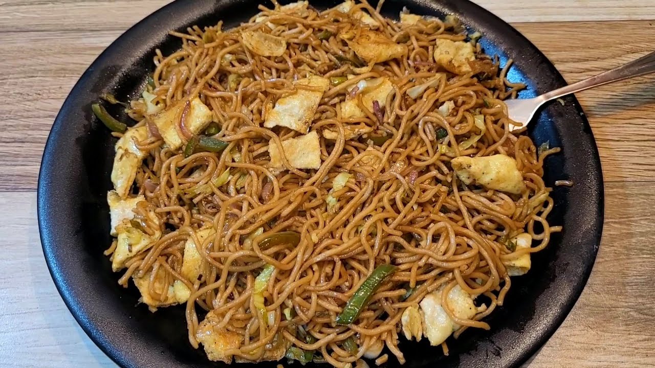 Anda Chowmein (Egg Noodle) Bilkul Bazar Jaisa kaise Banate Hain Spicy