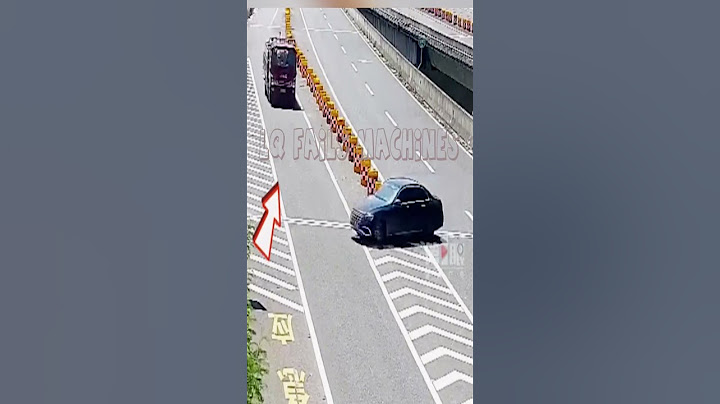 Missed Exit, Made a U-Turn, Now You’re the CEO of Blame #truck #car #carfails #truckchina #truckfail