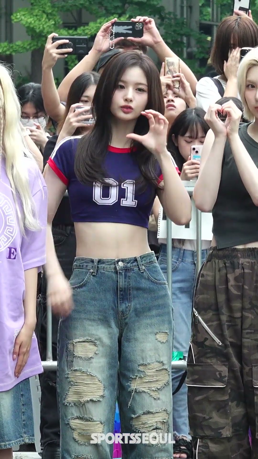 엔믹스 설윤, 인형의 손짓 #NMIXX #SULLYOON