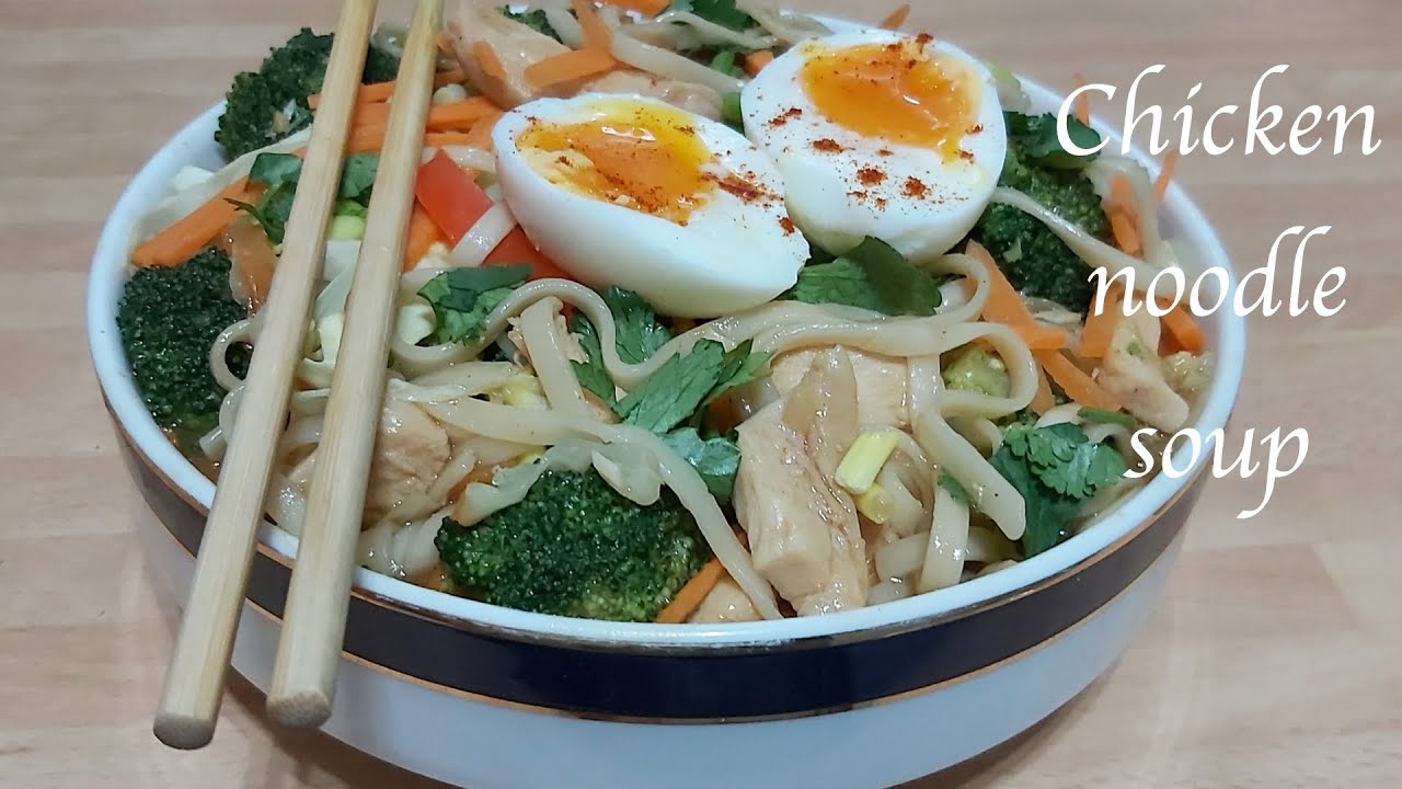 Warm chicken noodle soup | How to make chicken noodle soup | Easy