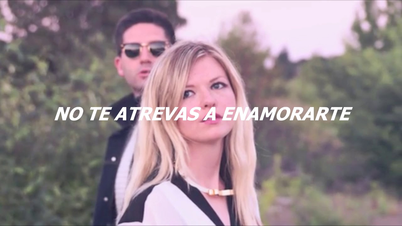 Still Corners - Don't fall in love (subs español).