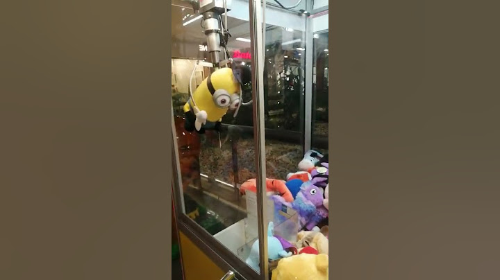LA COSA PEGGIORE CHE TI POSSA CAPITARE ALLE MACCHINETTE DEI PELUCHE 😱😈😡 THE WORST FAIL CLAW MACHINE