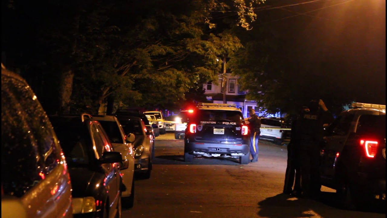 Man critically injured after shooting in East Trenton - YouTube