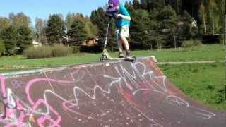Scoot edit 2012