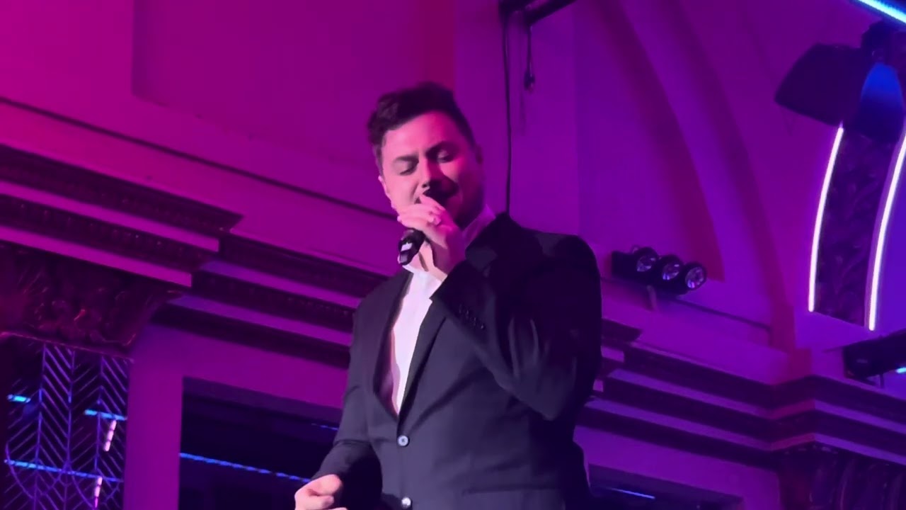 Matt Pagan (vocals) & Michael Auger (flying hoop)- Purple Peacock 05.10.25