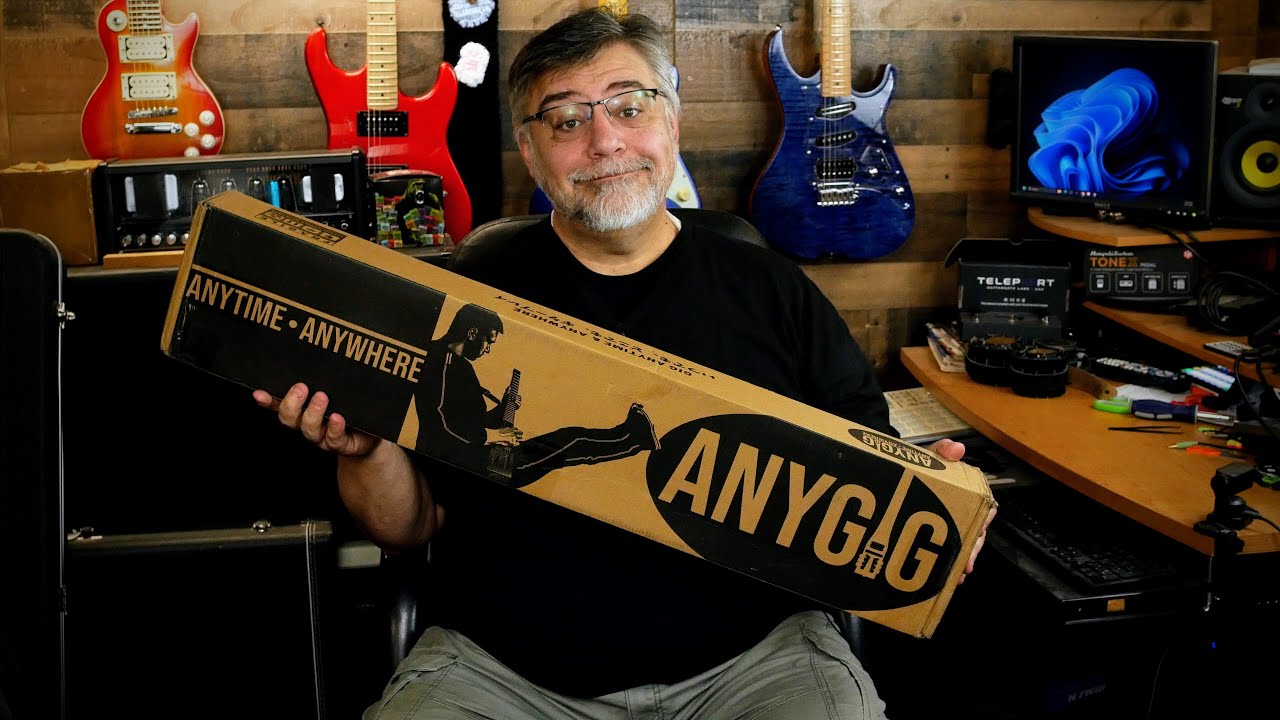 Guitar of the Week 76: Anygig, anytime, anywhere. - YouTube