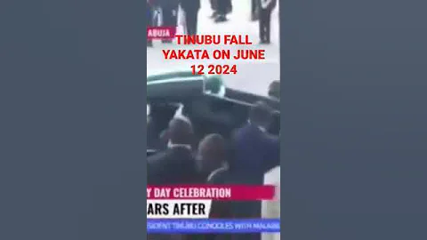 BREAKING: Tinubu Trips, Fall While Boarding Presidential Parade Vehicle During Democracy Day #tinubu