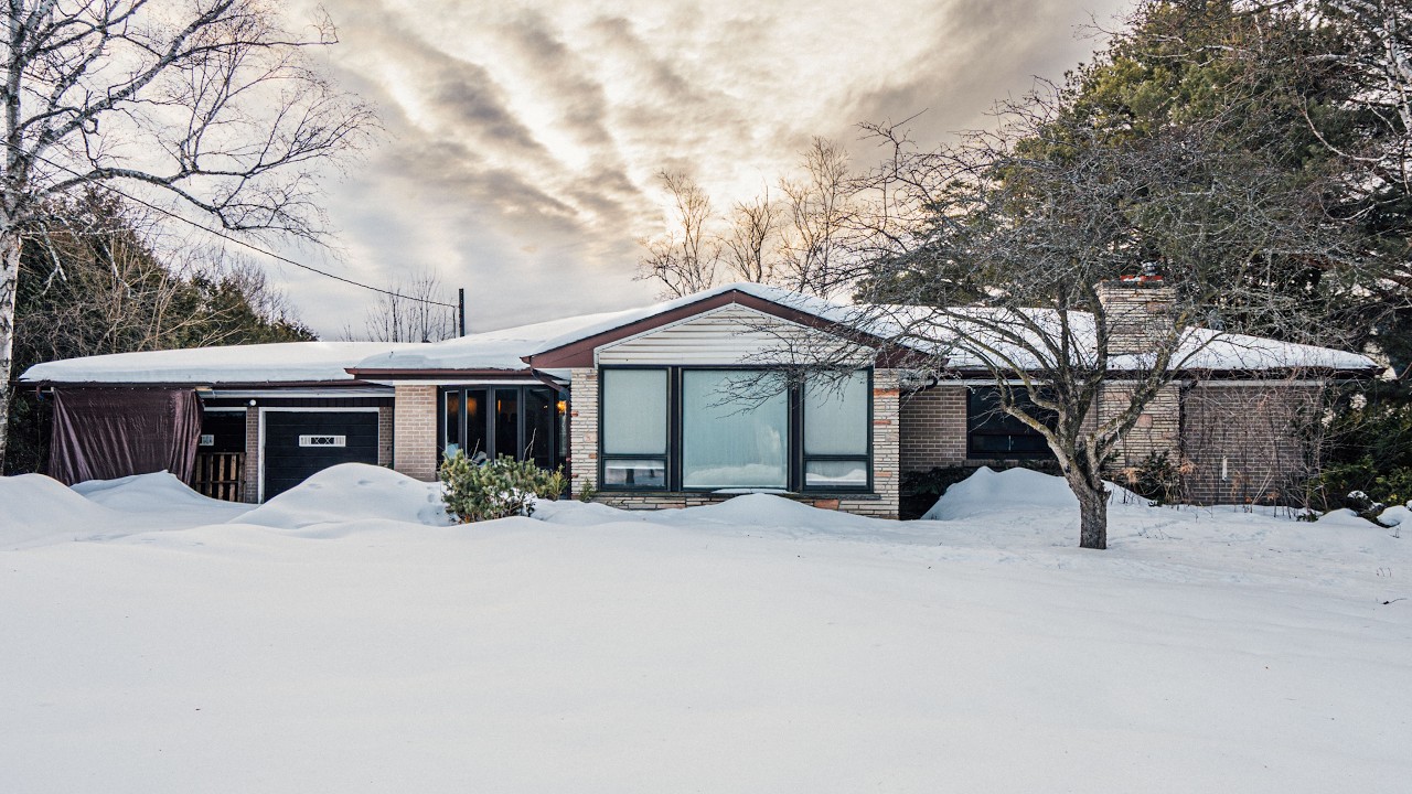 They Just ABANDONED This Extremely Gross 1950 Mid Century Modern Bungalow A Month Ago!