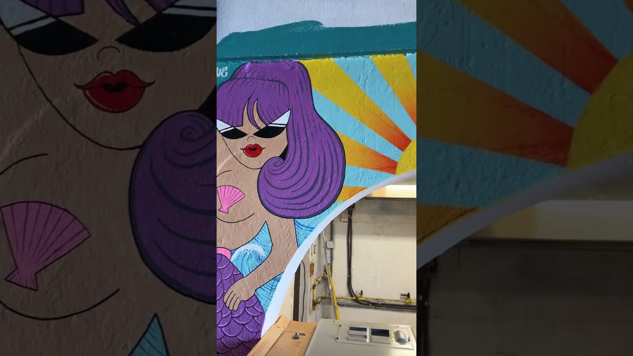 MURALS BY THE BEACH 😎🏝️ #puertorico #muralartist #painting #islandview #mermaids