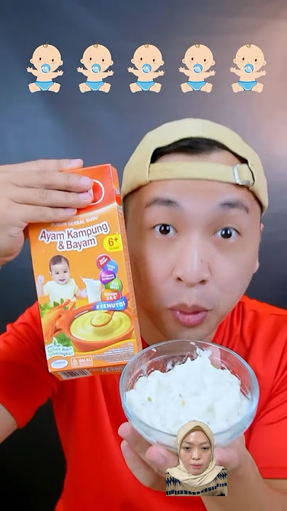 Makan makanan bayi