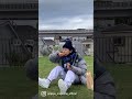 女優の鳴海唯さんと一緒に、外で食べるほかほかのテイクアウトフードを探しに街へ出た。#popeyemagazine #鳴海唯