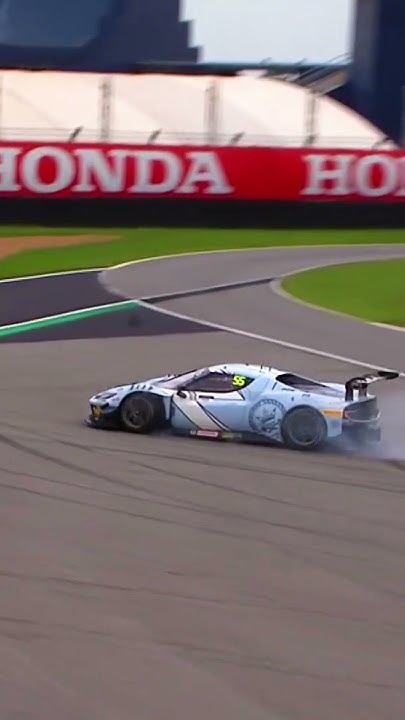 Ferrari ALMOST has disaster! 🥵