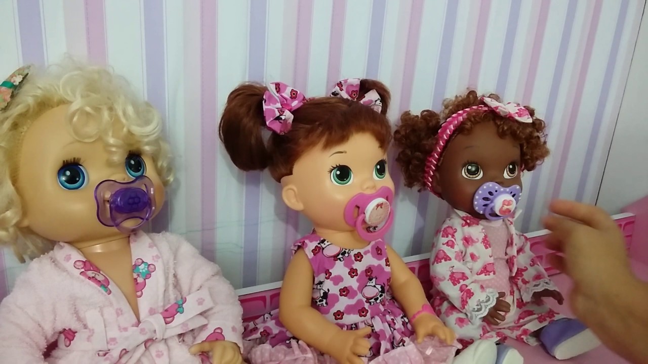 Roupas novas p/baby alive