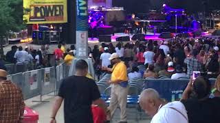 Robin Thicke - Magic (Live)