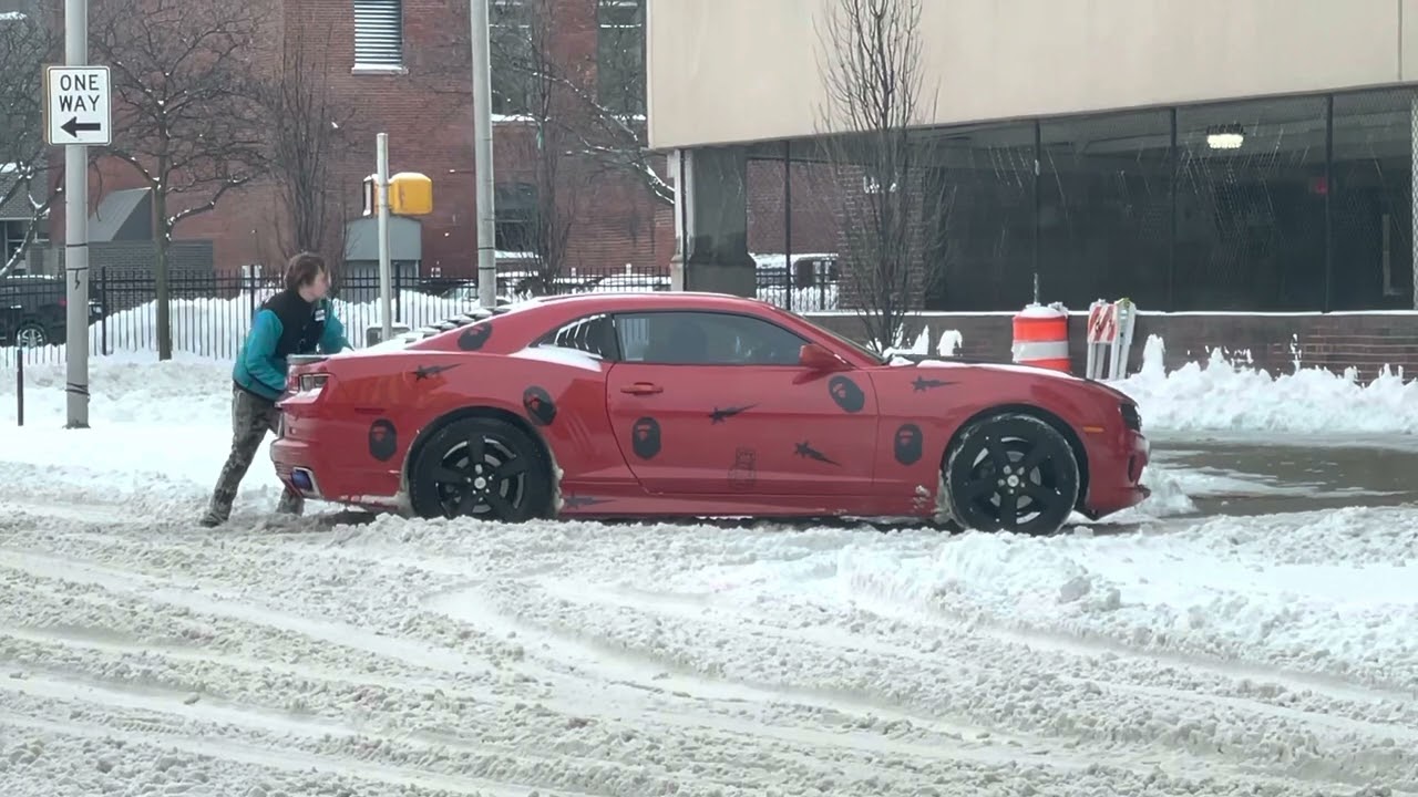 6.2l V8 Camaro bangin limiter downtown STUCK in snow loud exhaust