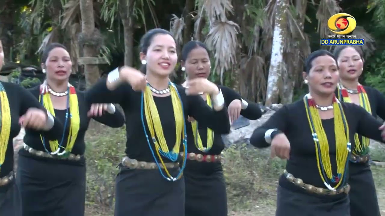 Galo Modern Group Dance by Karken Bam & Party