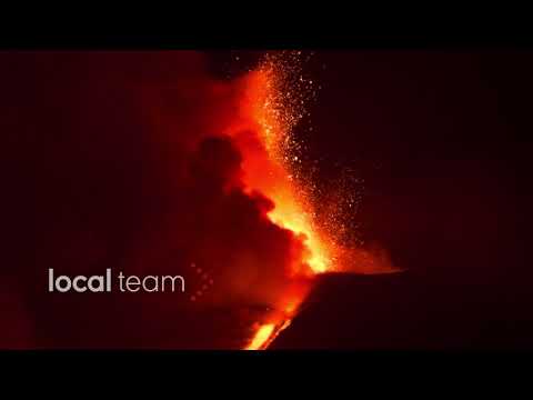 Etna, eruzione nella notte: l'attività eruttiva vista da Milo