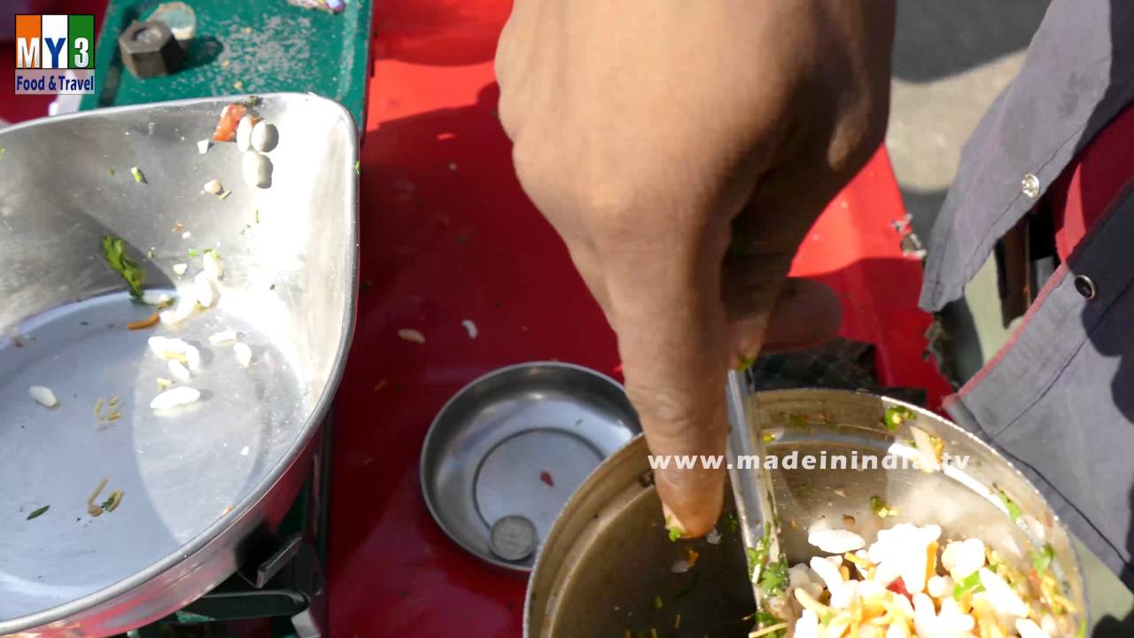 Bhel Puri Making with Tamarind and Spicy Chilli Chutney street food | STREET FOOD