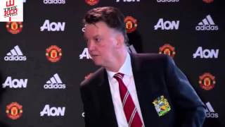 Louis Van Gaal slaps journalist