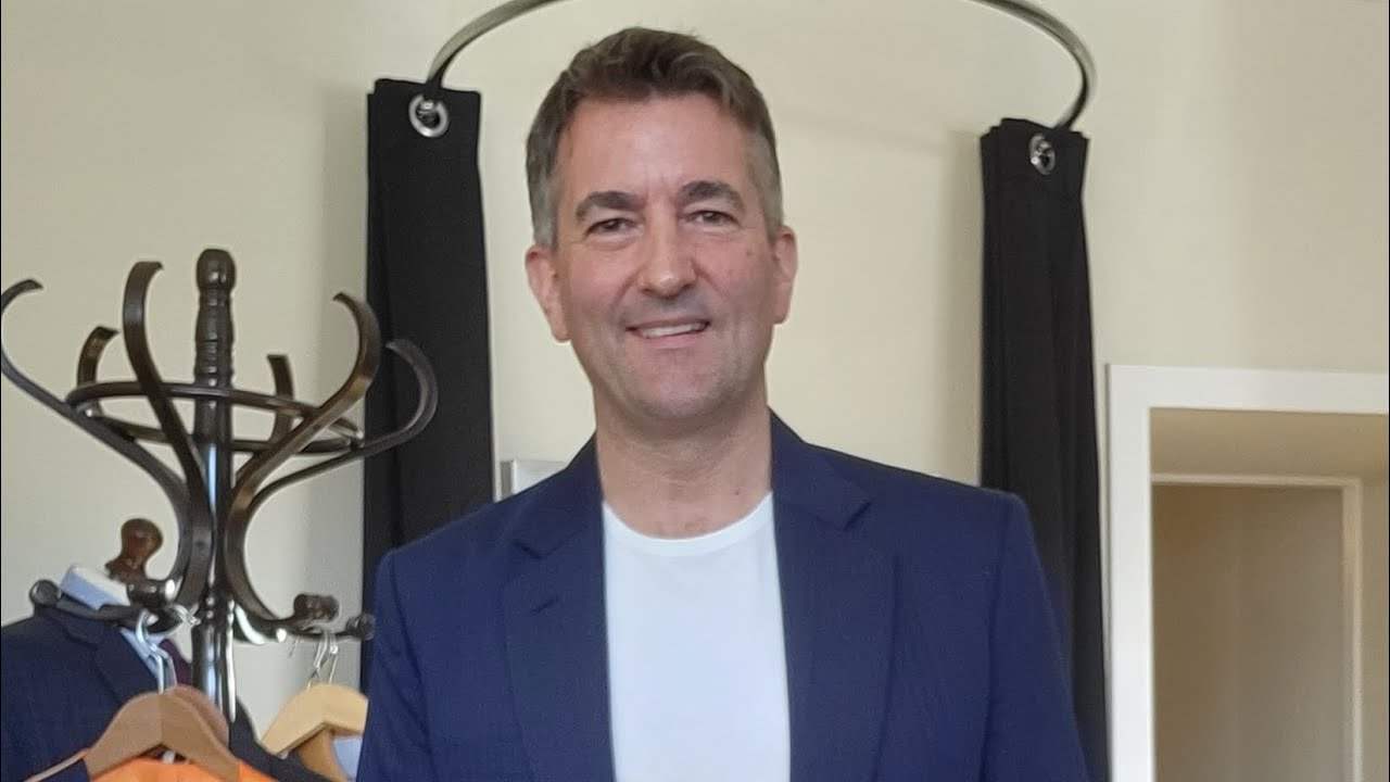The One Suit Every Man Should Own Versatile Practical And Very Smart the-one-suit-every-man-should-own-versatile-practical-and-very-smart
