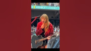 Taylor Swift SWALLOWED A BUG During the Live Performance 2024🤦‍♀️ #taylorswift #erastour #music 🐞