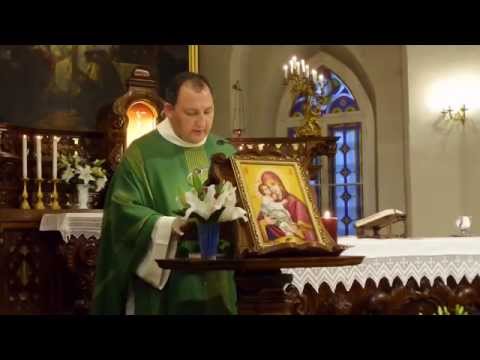 Video: Kā Tiek Kristīti Katoļi