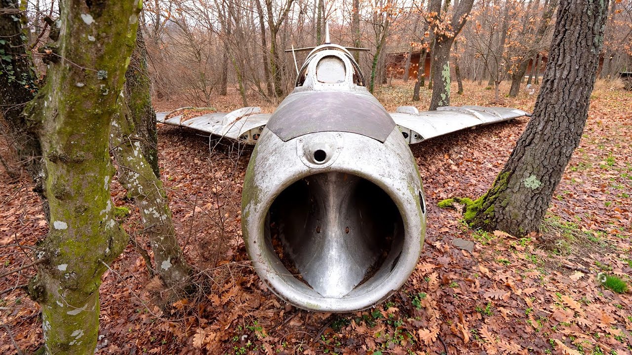 Rare Historic JET AIRPLANE ENGINES Start Up After Years – Amazing! 3 ...