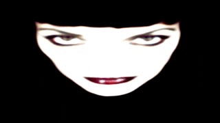 Nina Hagen - Der Wind hat mir ein Lied erzählt + 'Lyrics & Translation on Screen'