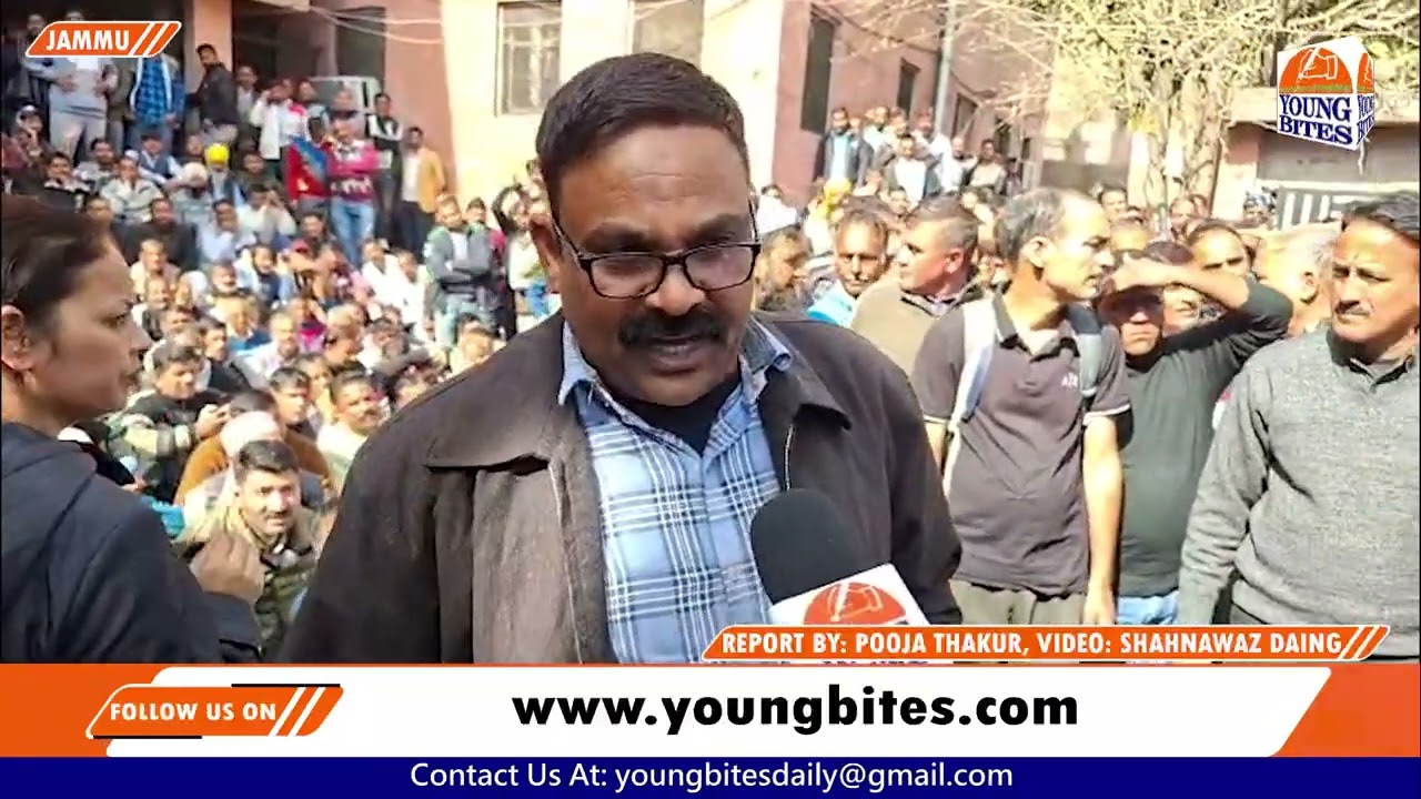 PHE workers stage protest outside Civil Secretariat over regularization demand