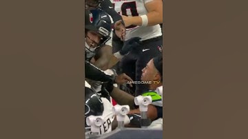 Nate Jones Protects Jaxon Smith-Njigba in Intense NFL Sideline Scuffle | NFL 2025