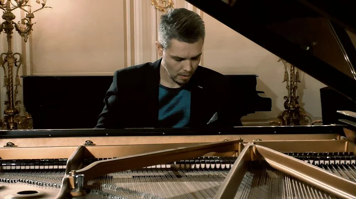Dmitry Myachin plays Ravel - Alborada del gracioso