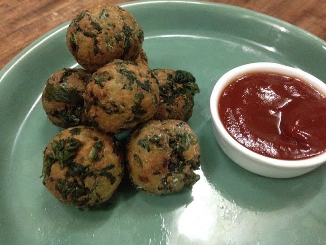 Paneer Palak and Cheese Balls | Monsoon Special Recipes | Sanjeev Kapoor Khazana