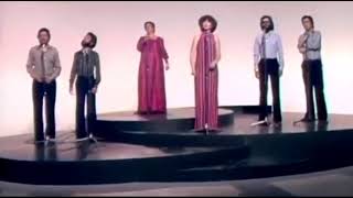 Mocedades - Eres tú / Adiós amor / Tómame o déjame / La otra España